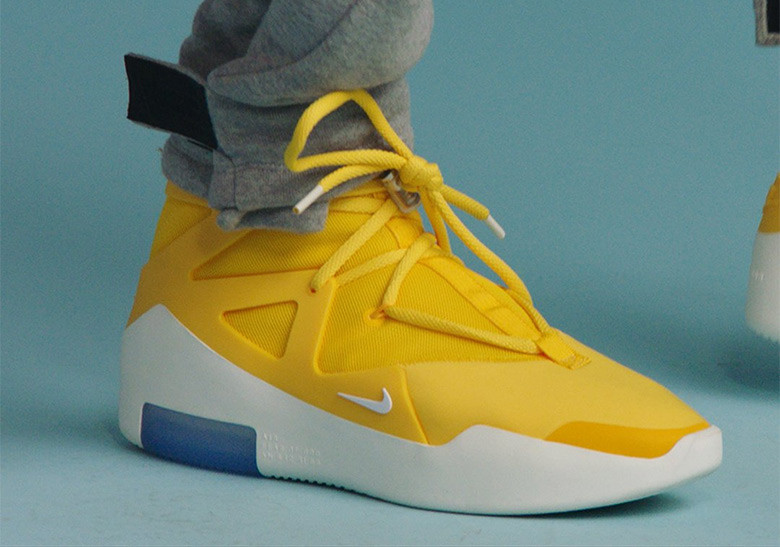 Nike Air Fear Of God 1 Amarillo Ar4237 700 2