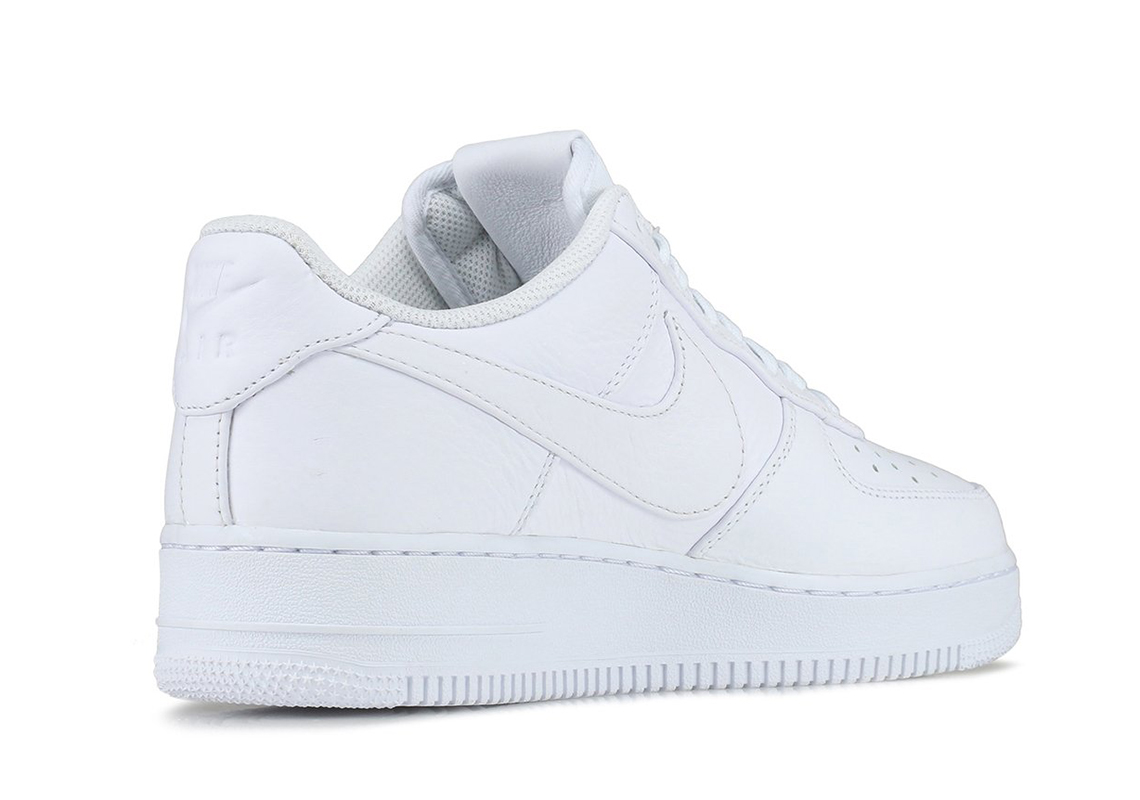 Nike Air Force 1 Low Oversized Swoosh White At4143 103 5