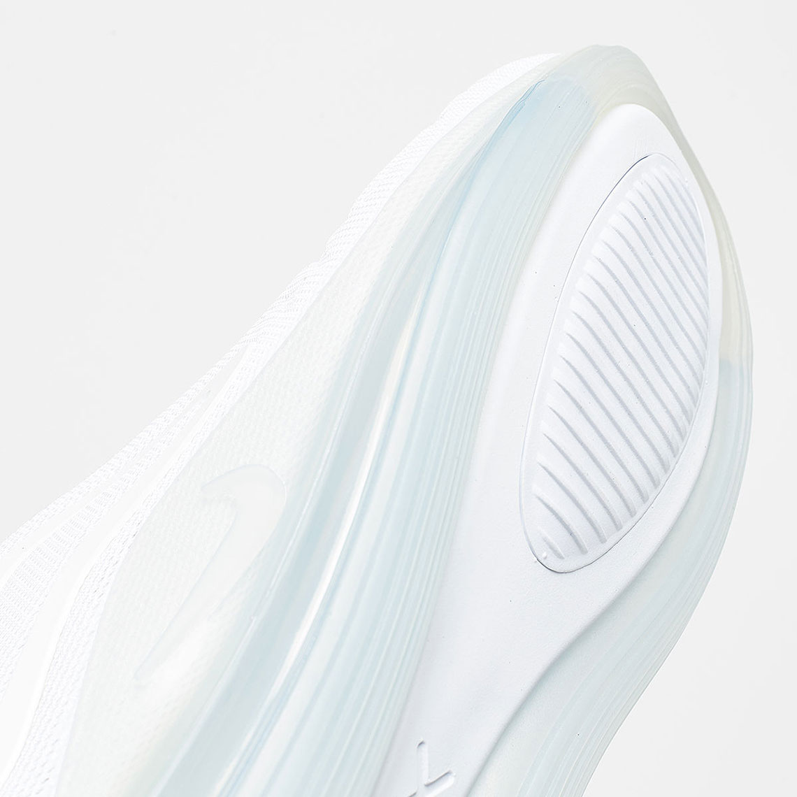 Nike Air Max 720 White Metallic Platinum Ao2924 100 4