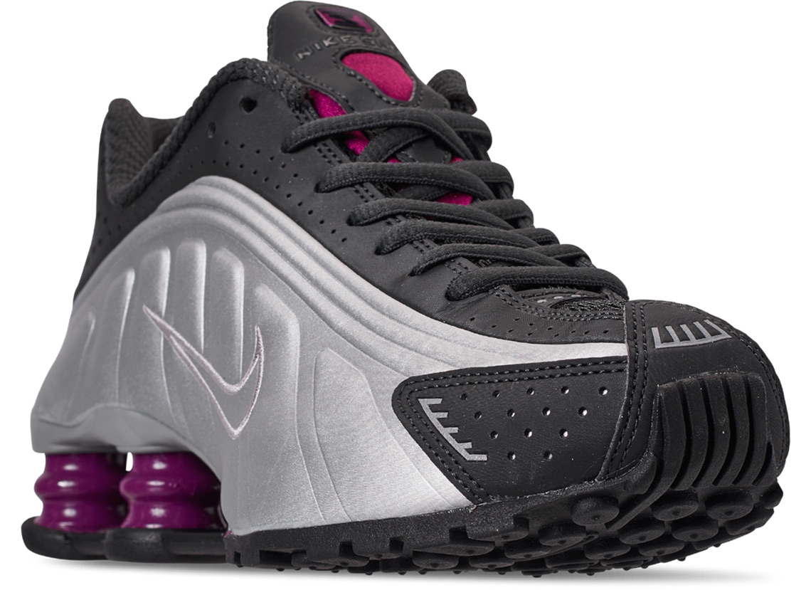 Nike Shox R4 True Berry 3