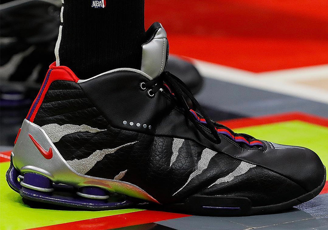 Vince Carter Wears A Nike Shox BB4 "Raptors" PE