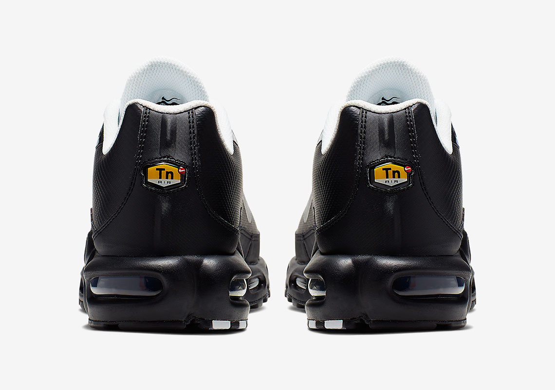 Nike Air Max Plus Spray Black Ci7701 002 6