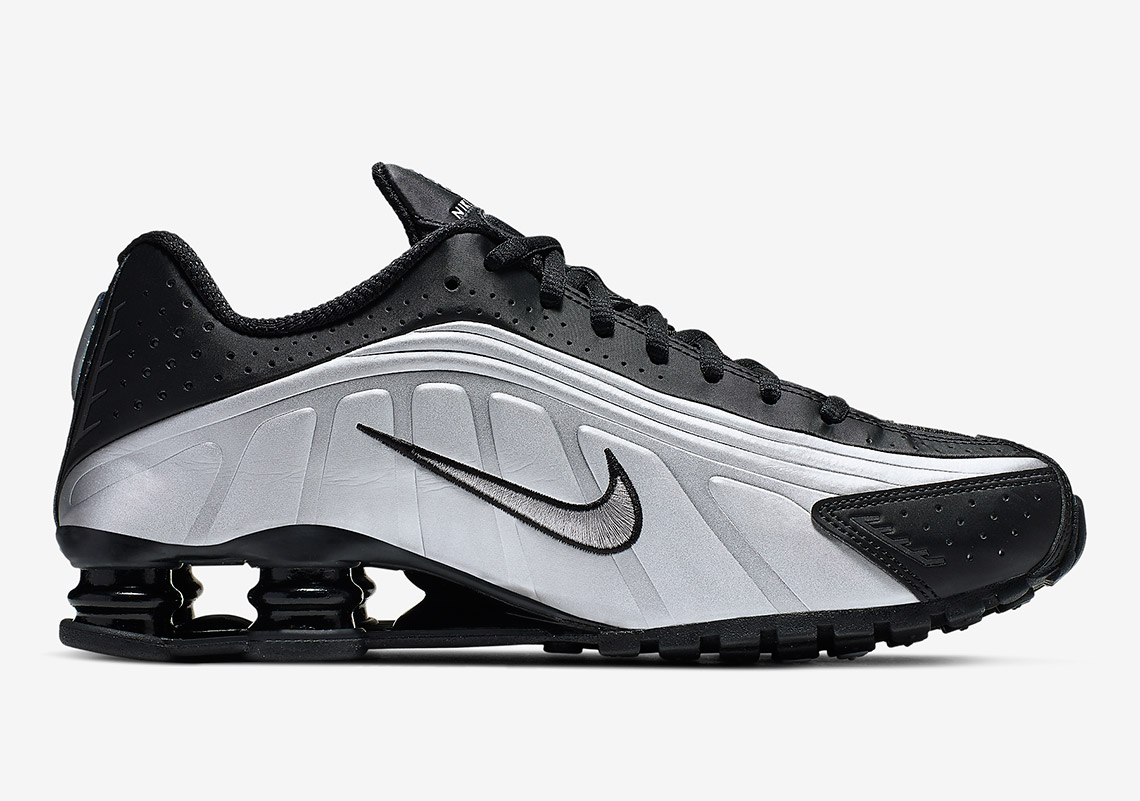 Nike Shox R4 104265 045 3