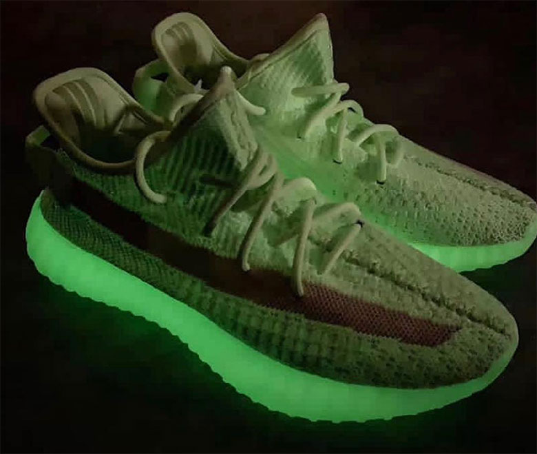 Adidas Yeezy Boost 350 V2 Volt Gitd Glow In The Dark 2