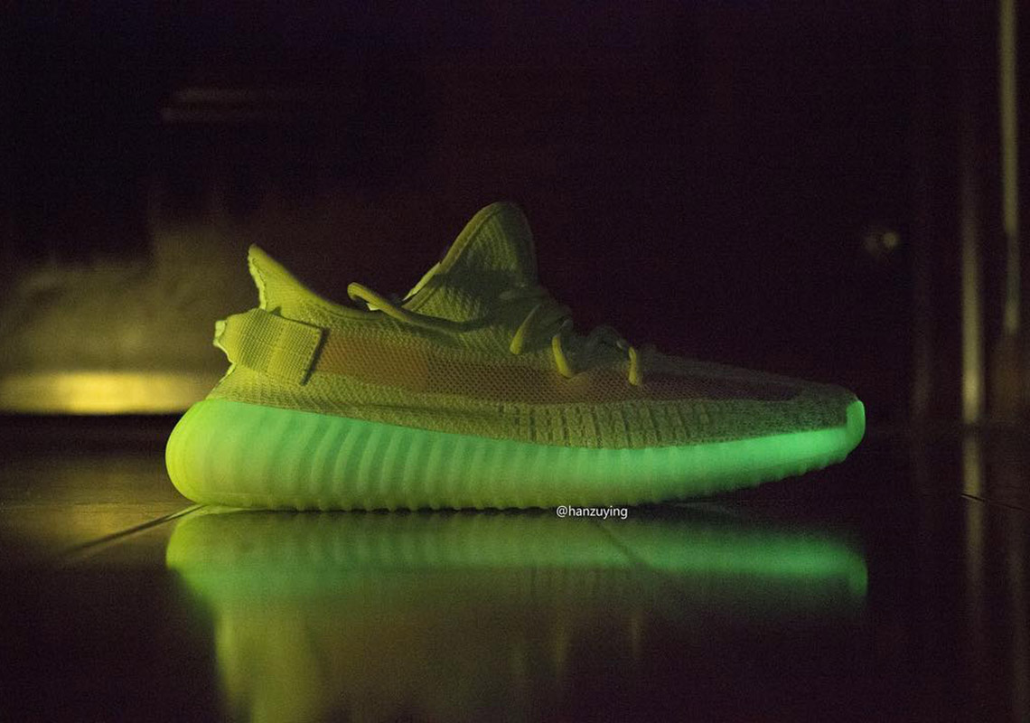 Adidas Yeezy Boost 350v2 Glow 3