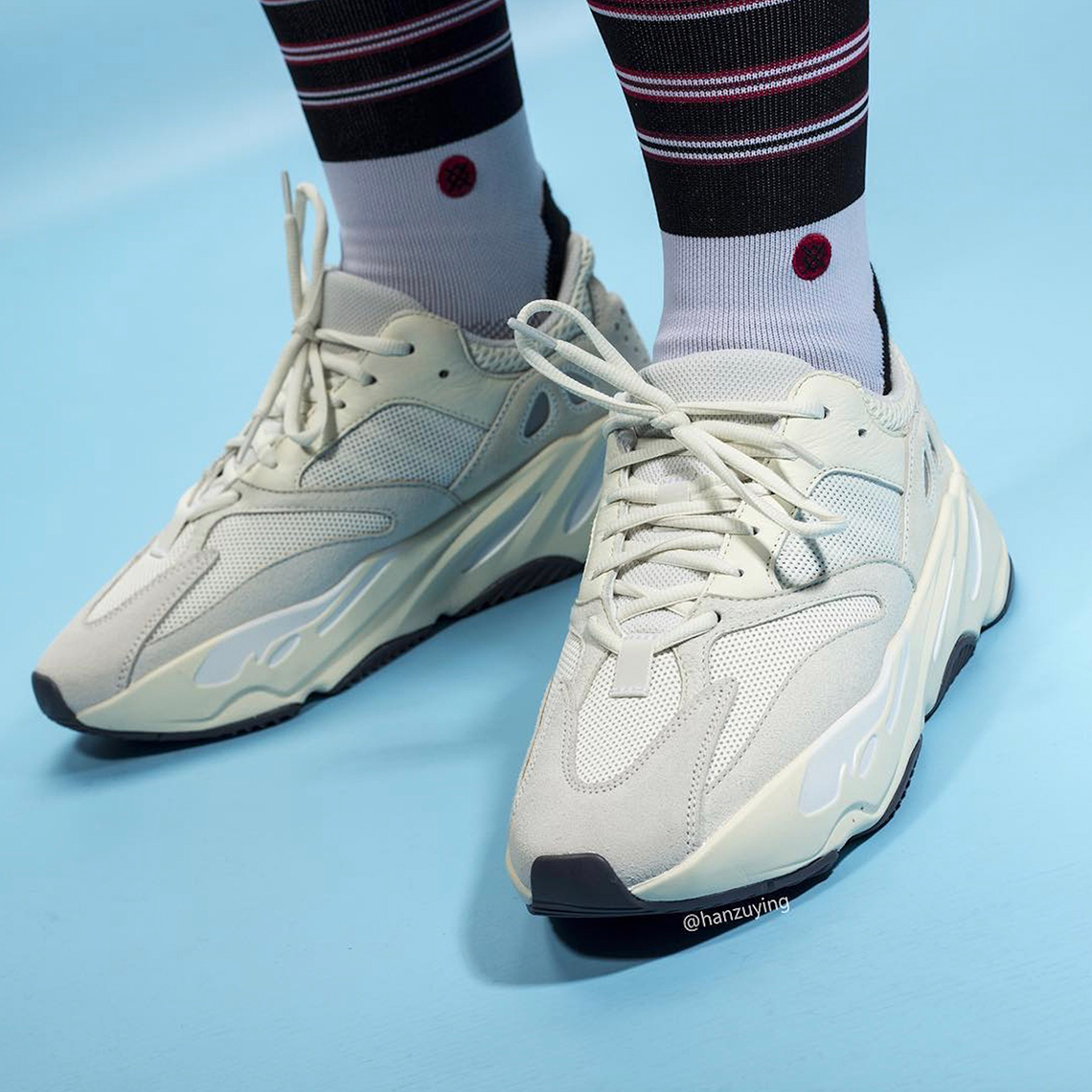 Adidas Yeezy Boost 700 Analog Eg7596 12