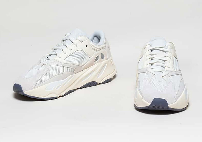 Adidas Yeezy Boost 700 Analog Eg7596 4 1