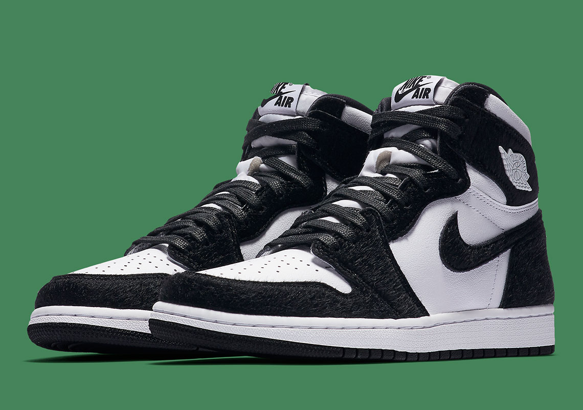 Where To Buy The Air Jordan 1 Retro High OG In Black/White