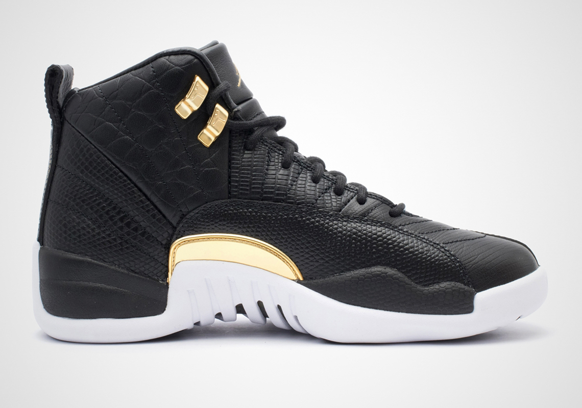 Air Jordan 12 Snakeskin Womens Ao6068 007 Store List 8