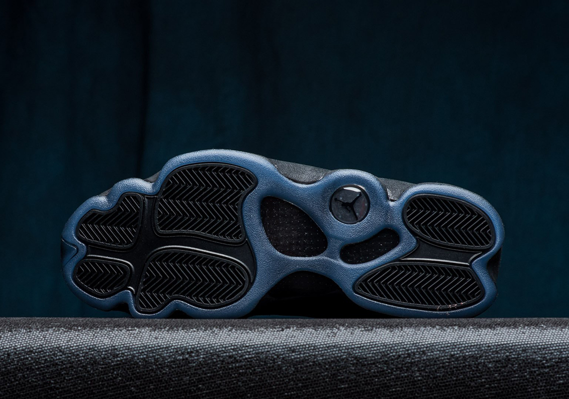 Air Jordan 13 Cap And Gown Release Info 10