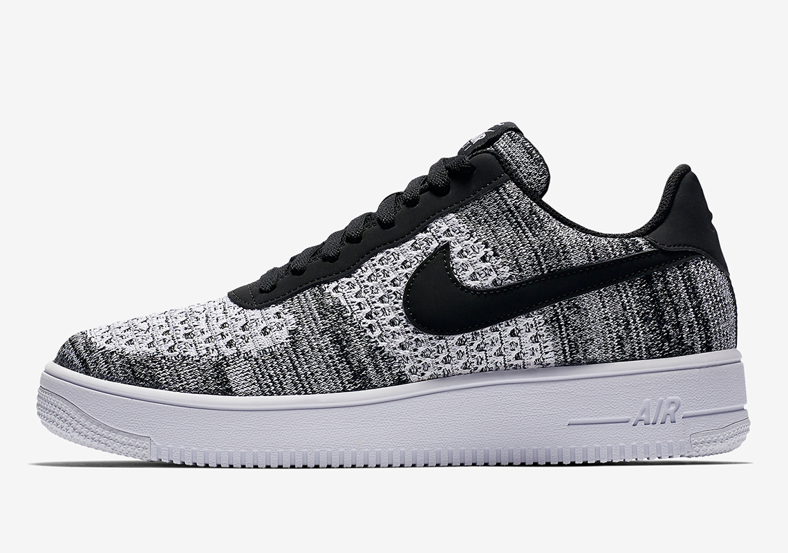 Nike Air Force 1 Low Flyknit Oreo Av3042 001 1