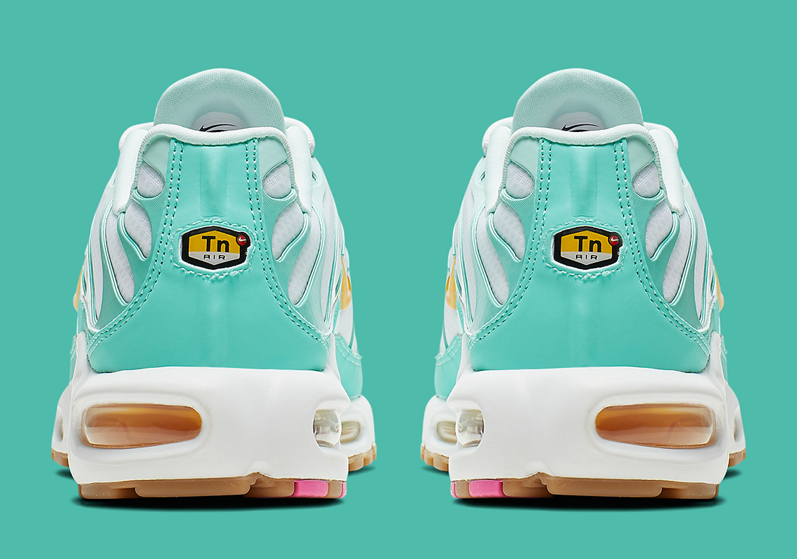 Nike Air Max Plus Womens Easter Cj9925 300 2