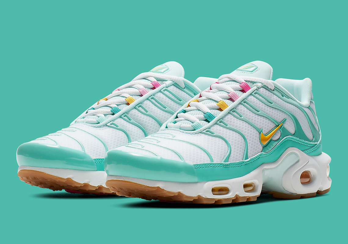 Nike Air Max Plus Womens Easter Cj9925 300 5