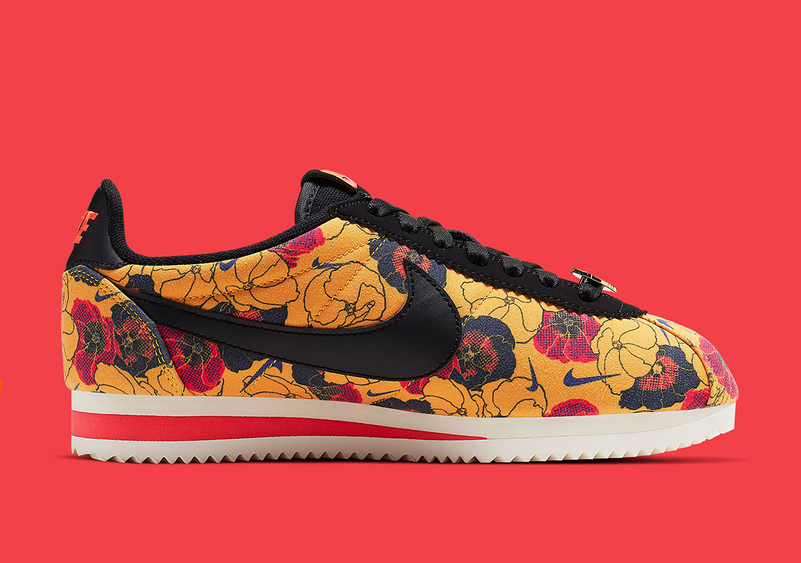 Nike Cortez Wmns Floral Pack Red Av1338 700 3