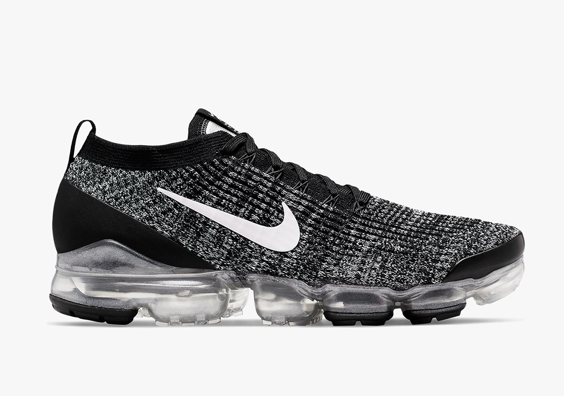 The Nike Vapormax Flyknit 3 "Oreo" Is Arriving In May