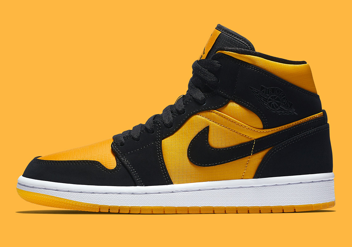 Air Jordan 1 Yellow Black Cd6759 007 2 1