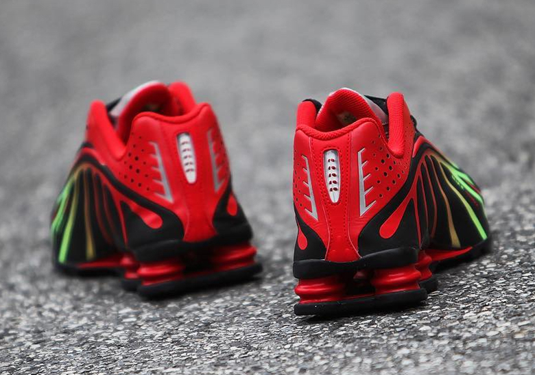 Neymar Nike Shox R4 Release Info 10