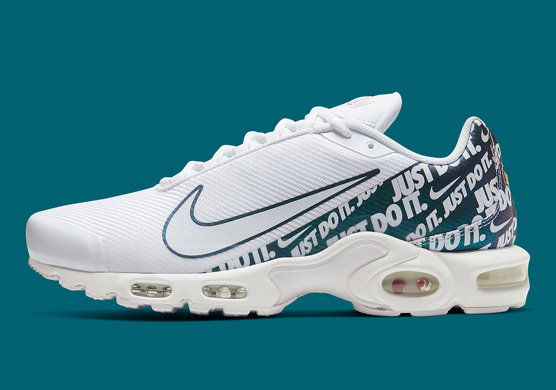 Nike Adds All-Over Just Do It Prints To The Air Max Plus