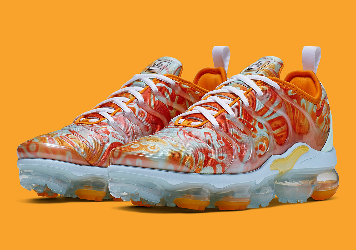 Nike Is Dropping A Vapormax Plus With Dip-Dyed Patterns