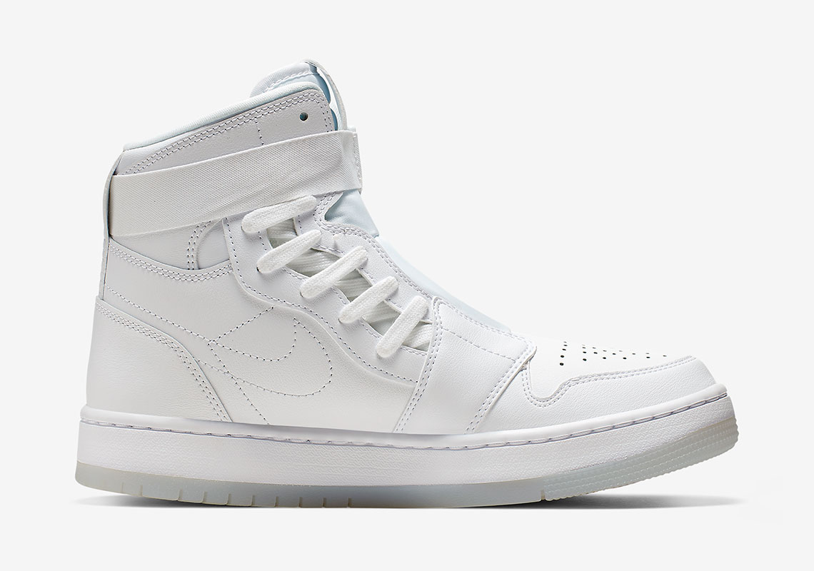 Air Jordan 1 Nova Xx Av4052 100 White 3