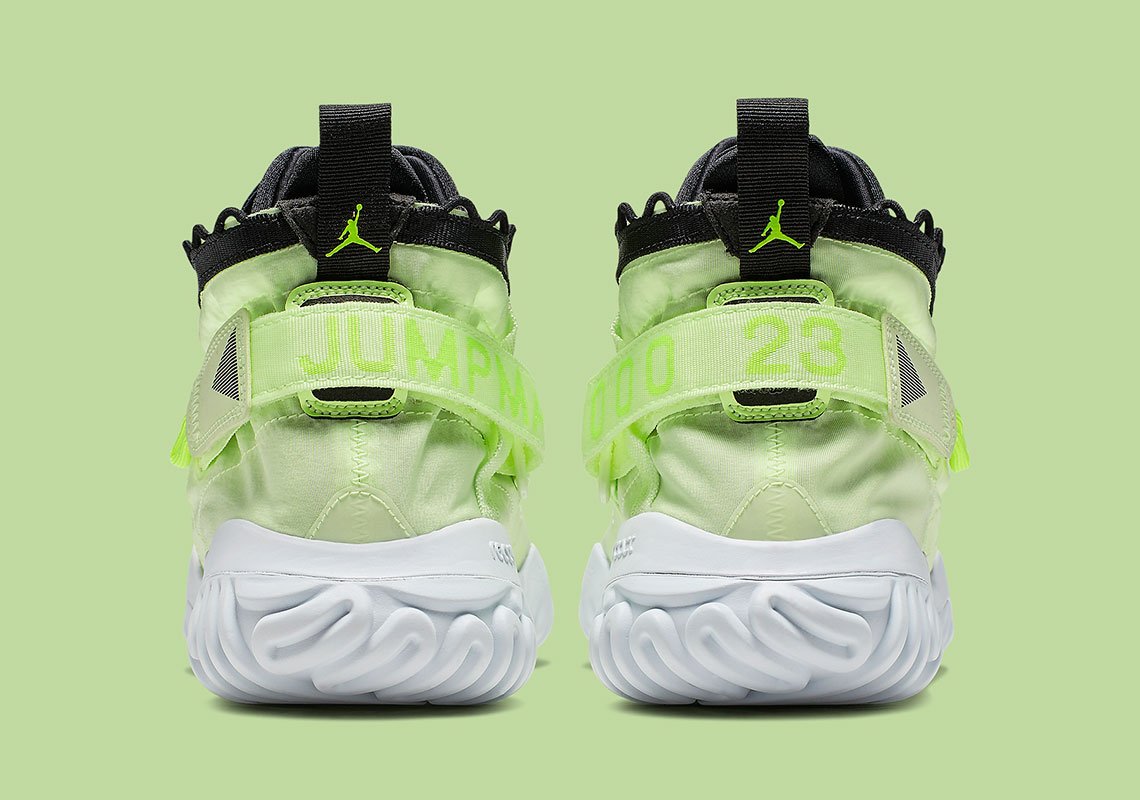 Jordan Proto React Barely Volt Bv1654 700 2