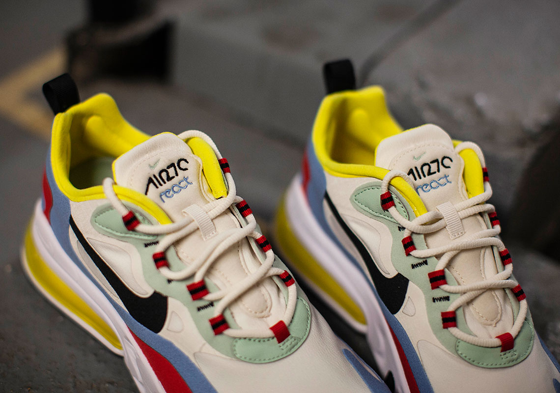 Nike Air Max 270 React Wmns At6174 002 2