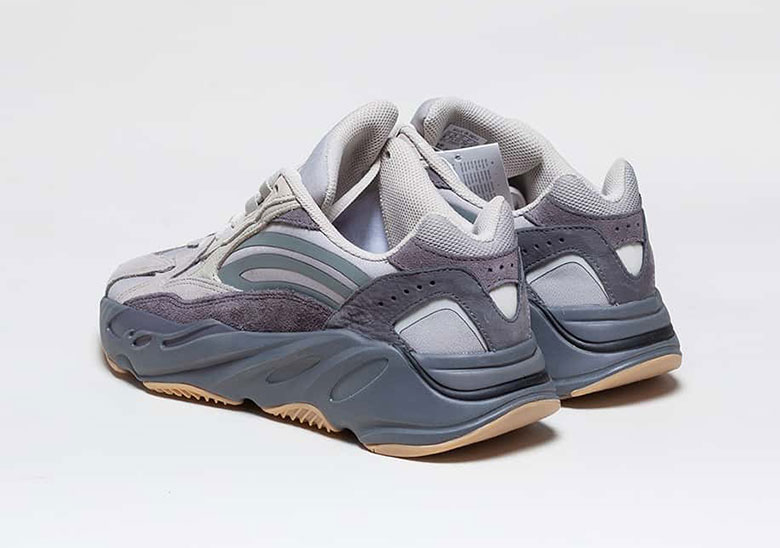 Adidas Yeezy Boost 700 V2 Fu7914 Tephra 3