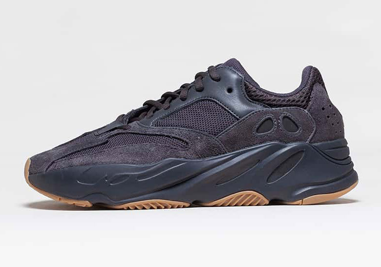 Adidas Yeezy Utility Black 700 Fv5304 1