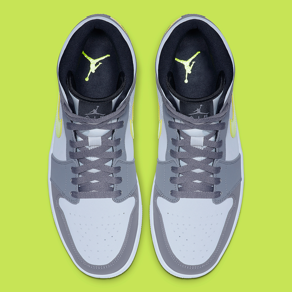 Air Jordan 1 Mid Grey Volt 554724 072 1