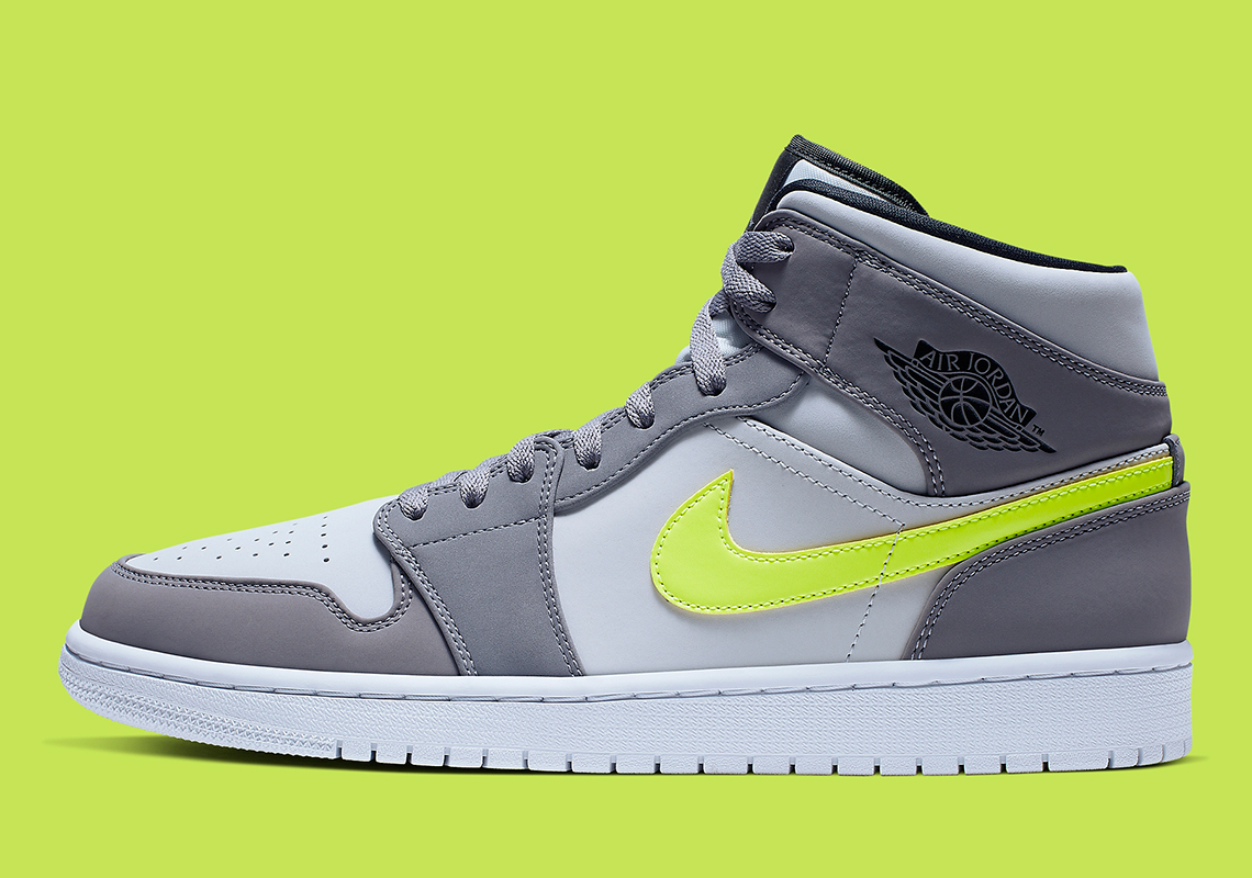 Air Jordan 1 Mid Grey Volt 554724 072 6