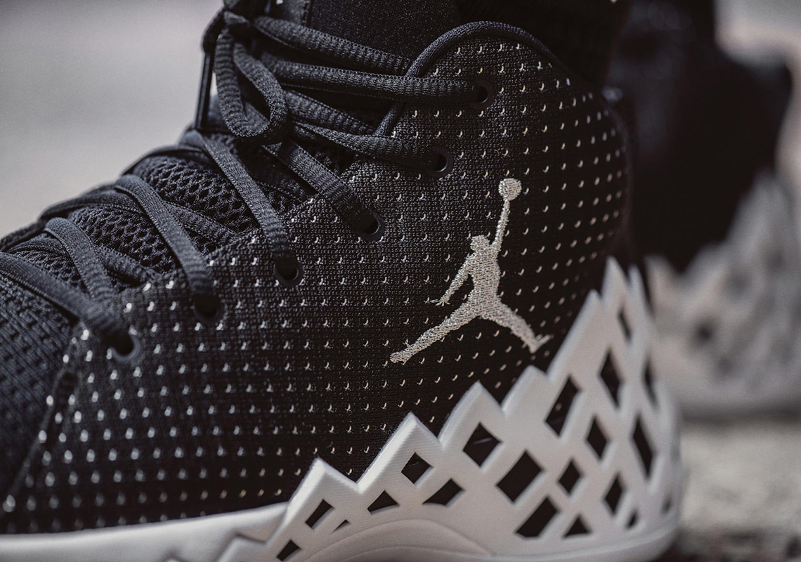 Jordan Jumpman Diamond Mid Official Release Date 4