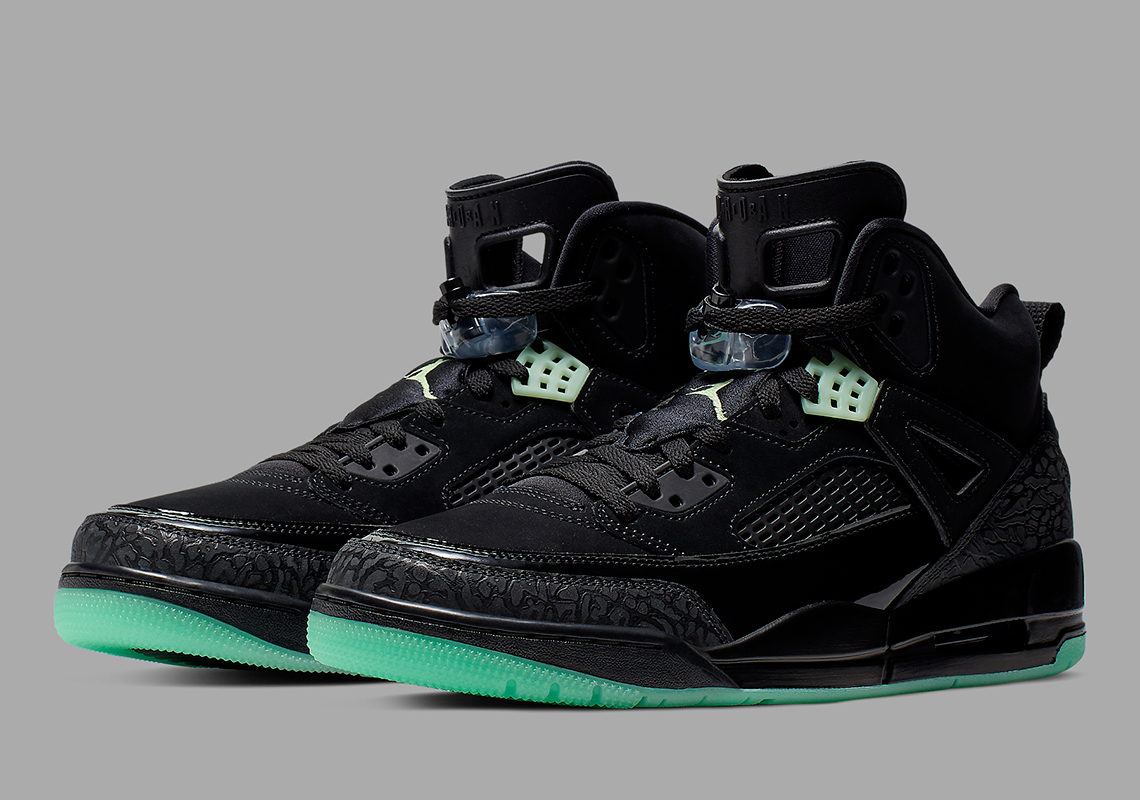 The Jordan Spiz'ike Is Back In Black And Green Glow