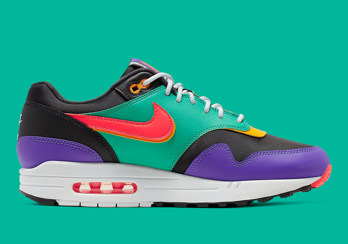 Nike Air Max 1 Windbreaker Ao1021 023 3