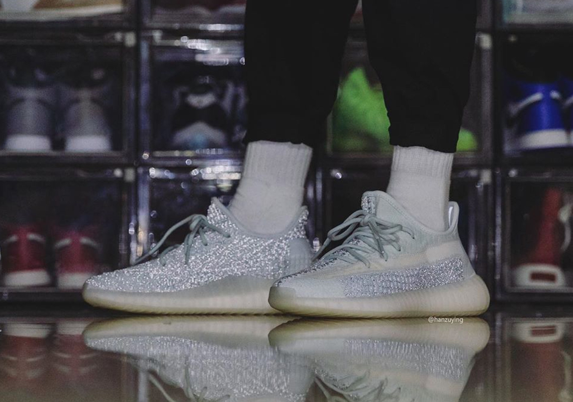 Adidas Yeezy Boost 350 V2 Cloud White Reflective 2