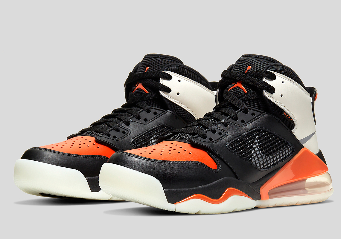 Jordan Mars 270 Shattered Backboard Cd7070 008 03