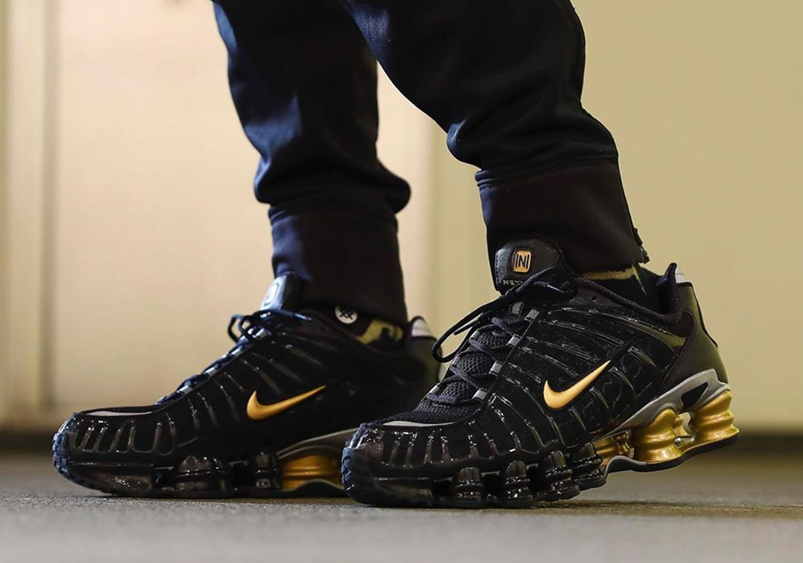 Neymar Jr Nike Shox Tl Black Gold Bv1388 001 3