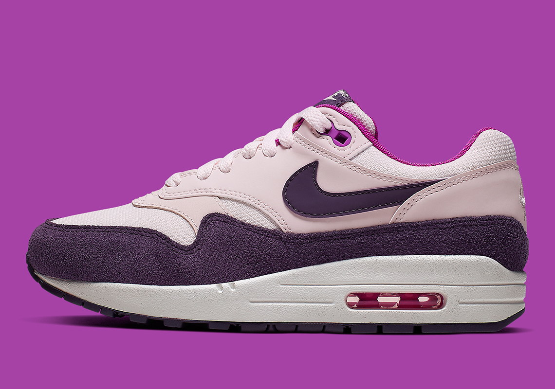The Nike Air Max 1 "Grand Purple" For Women Is Hitting Stores Soon