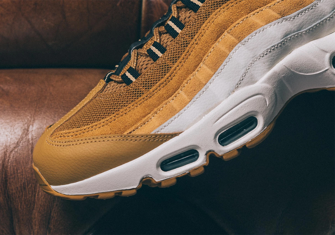 Nike Air Max 95 Wheat Gold At9865 700 5