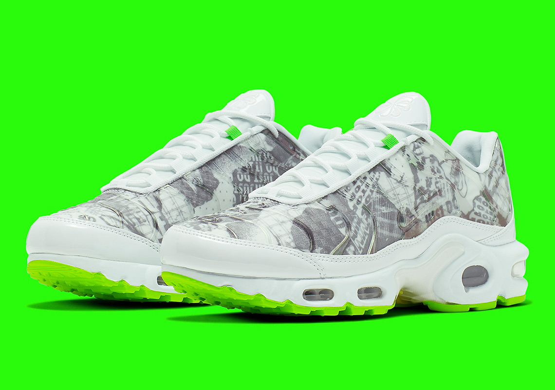 This Women's Nike Air Max Plus Features Vintage Brand Imagery