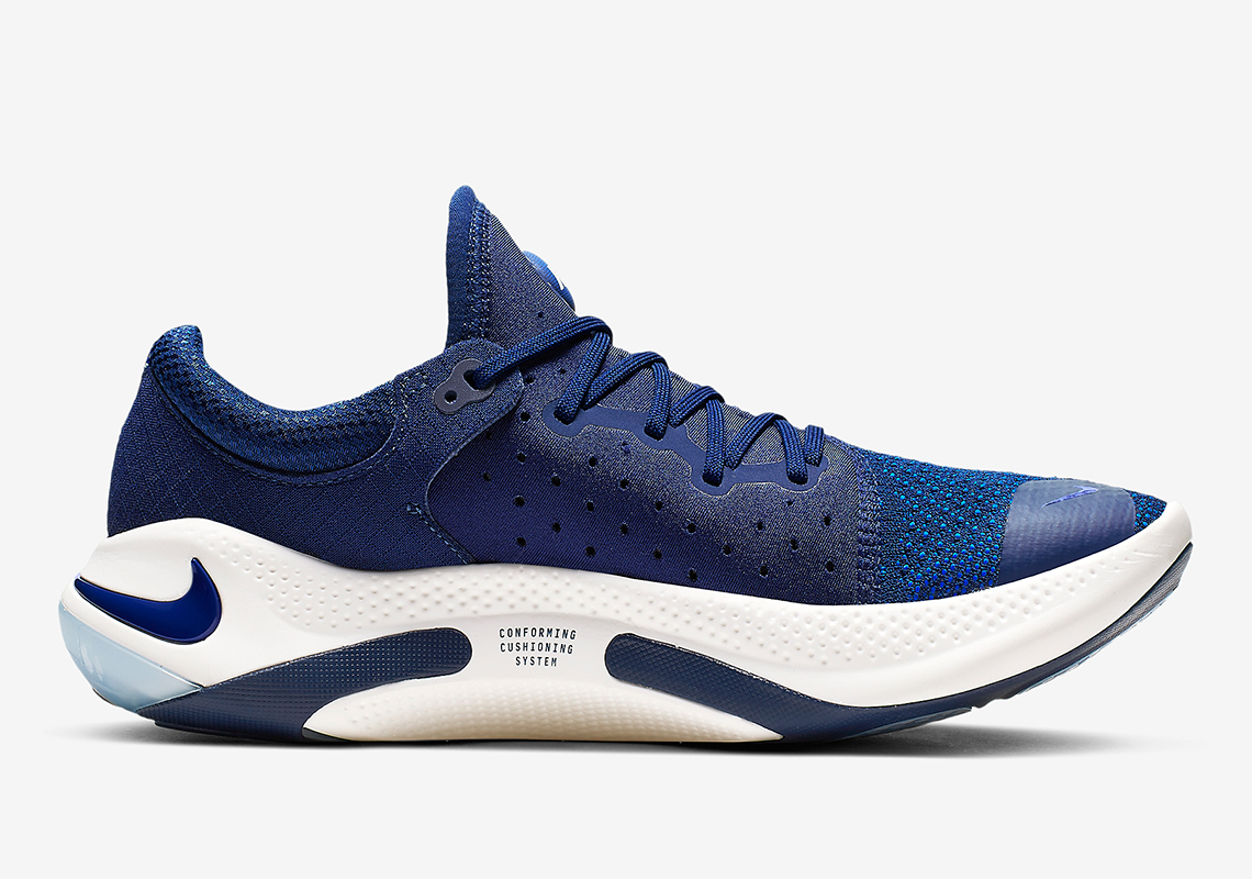 Nike Joyride Run Flyknit Racer Blue Aq2730 400 1