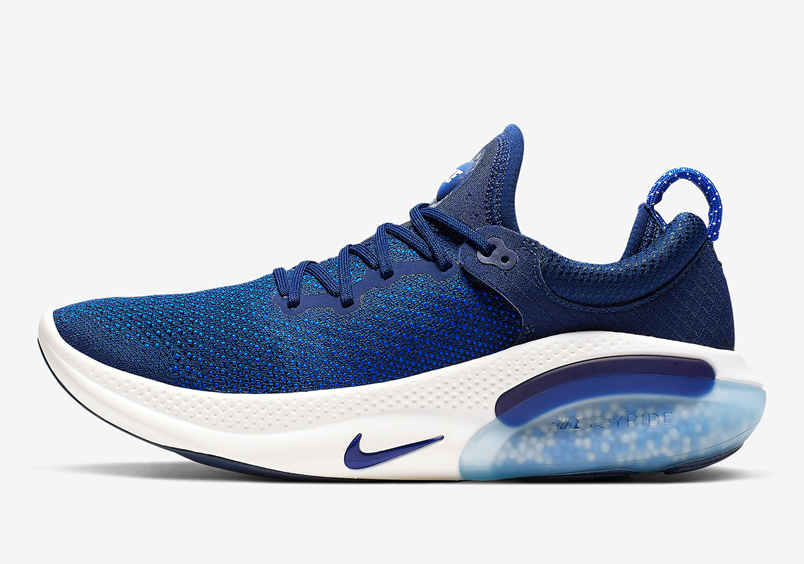 Nike Joyride Run Flyknit Racer Blue Aq2730 400 4