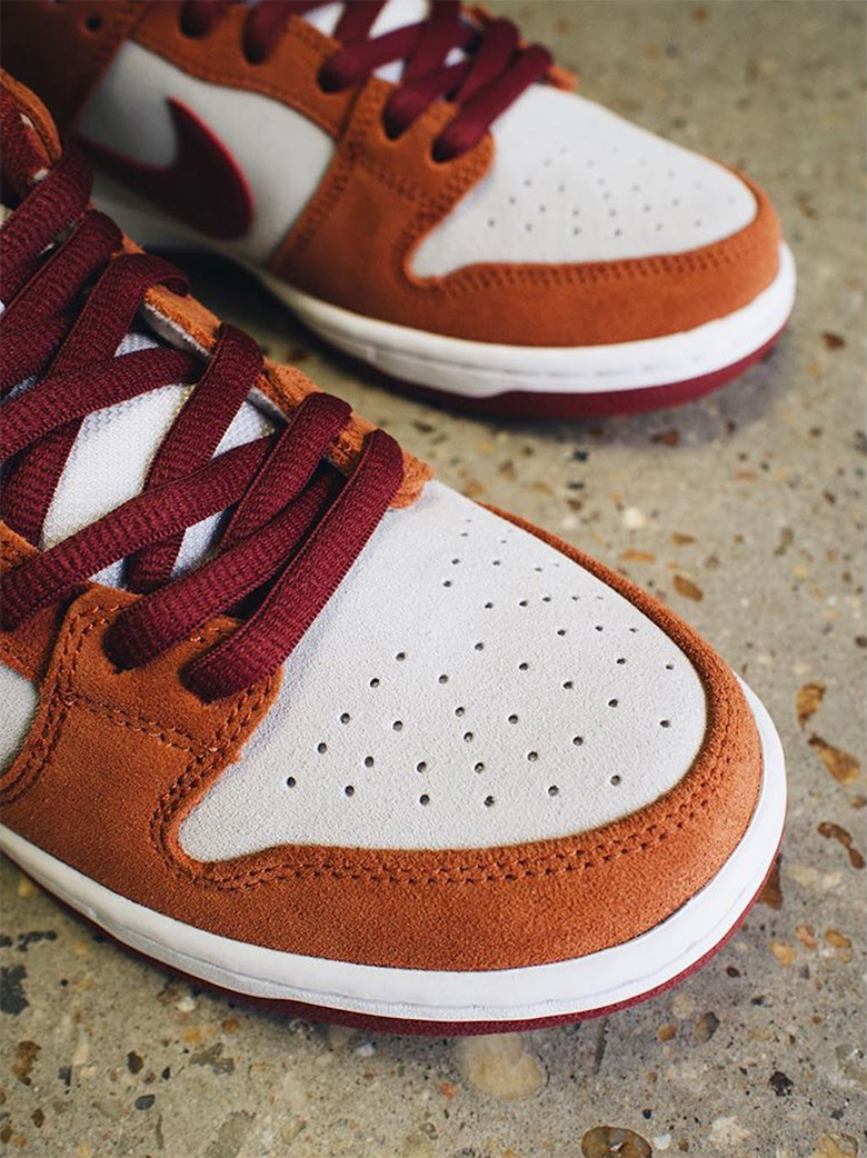 Nike Sb Dunk Low Russet Cedar 2