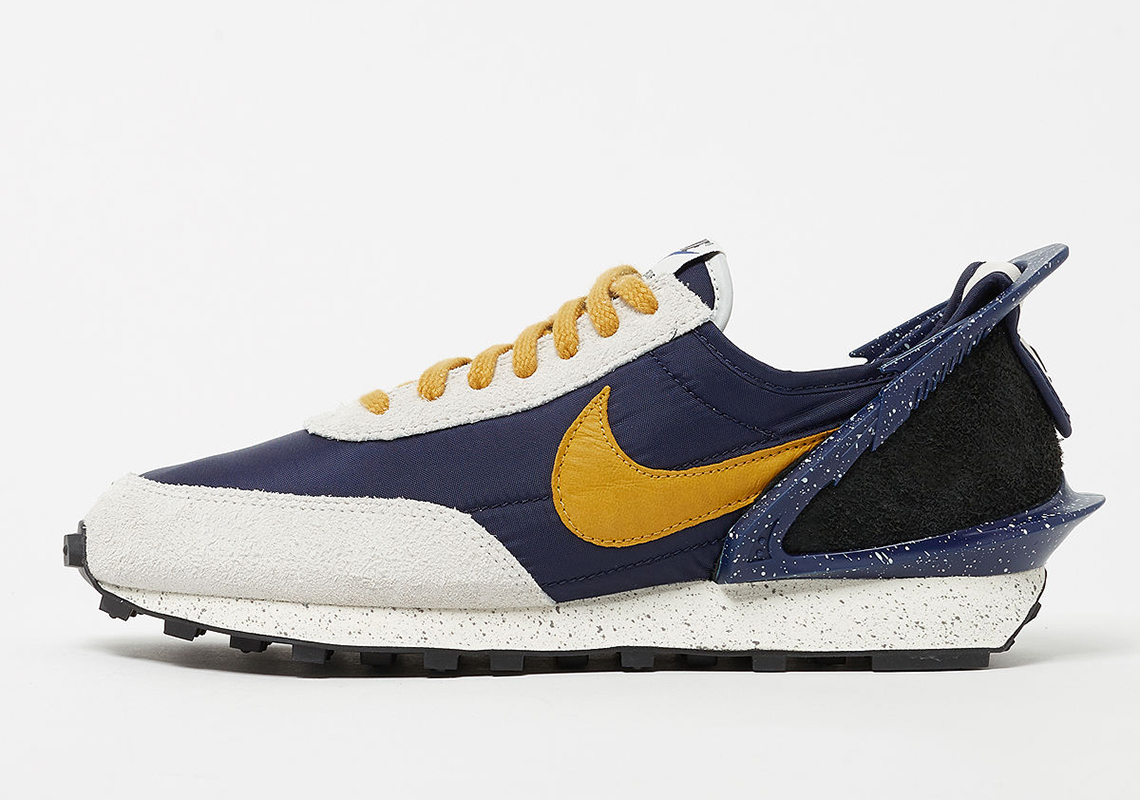 Undercover Nike Daybreak Navy Gold Cj3295 400 4