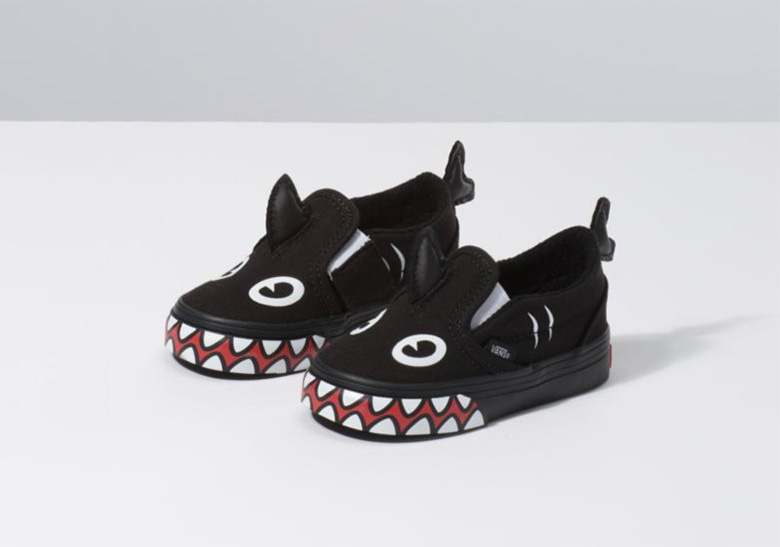 Vans Shark Week Slip On Kids Black 1