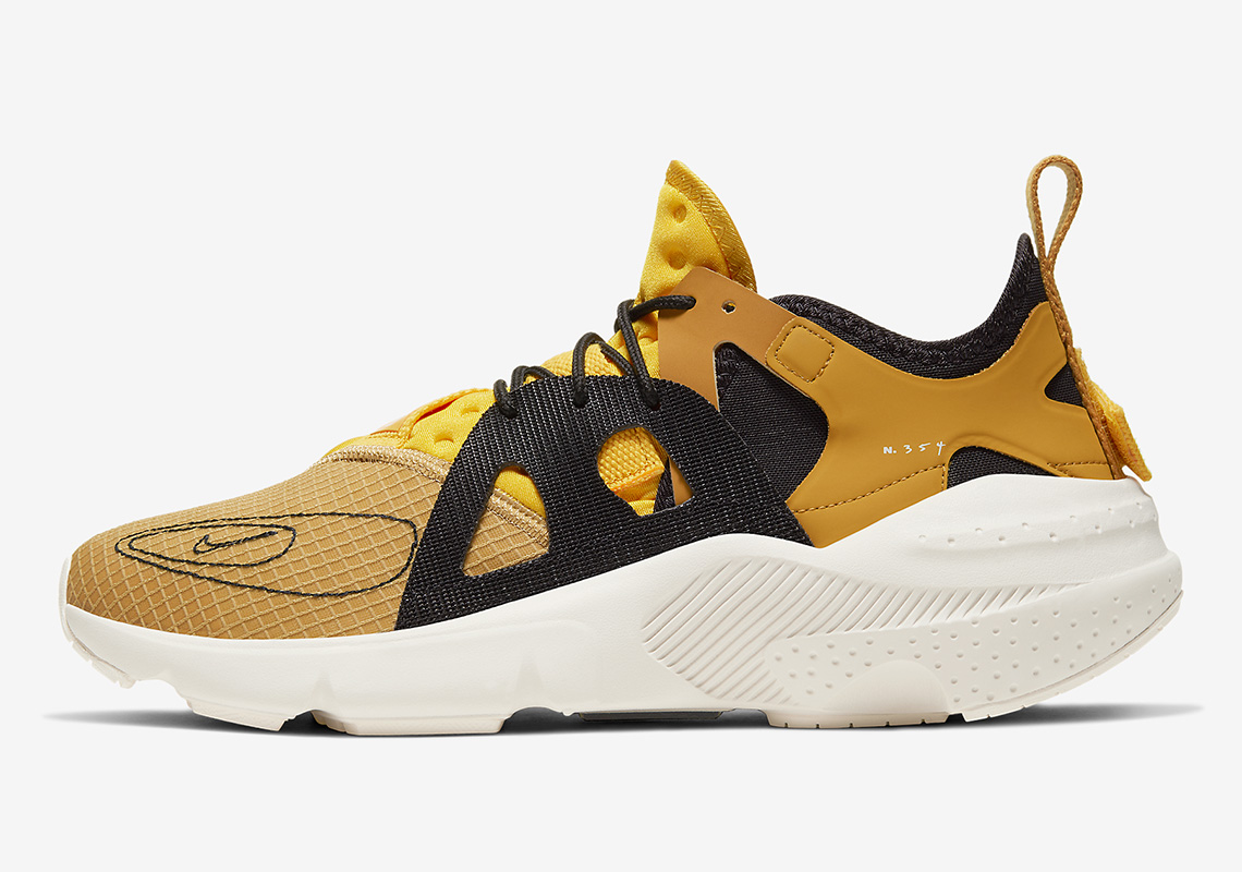 Nike Huarache Type Golden Bq5102 700 1