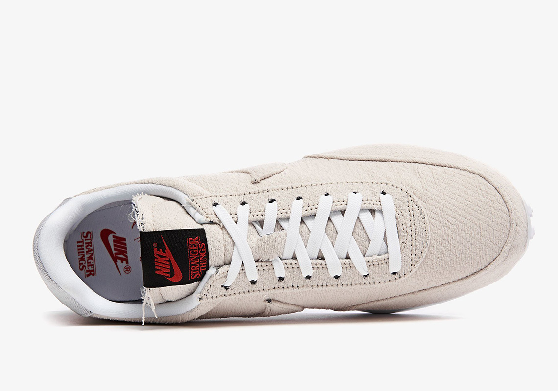 Stranger Things Nike Tailwind Ud Cj6110 100 3