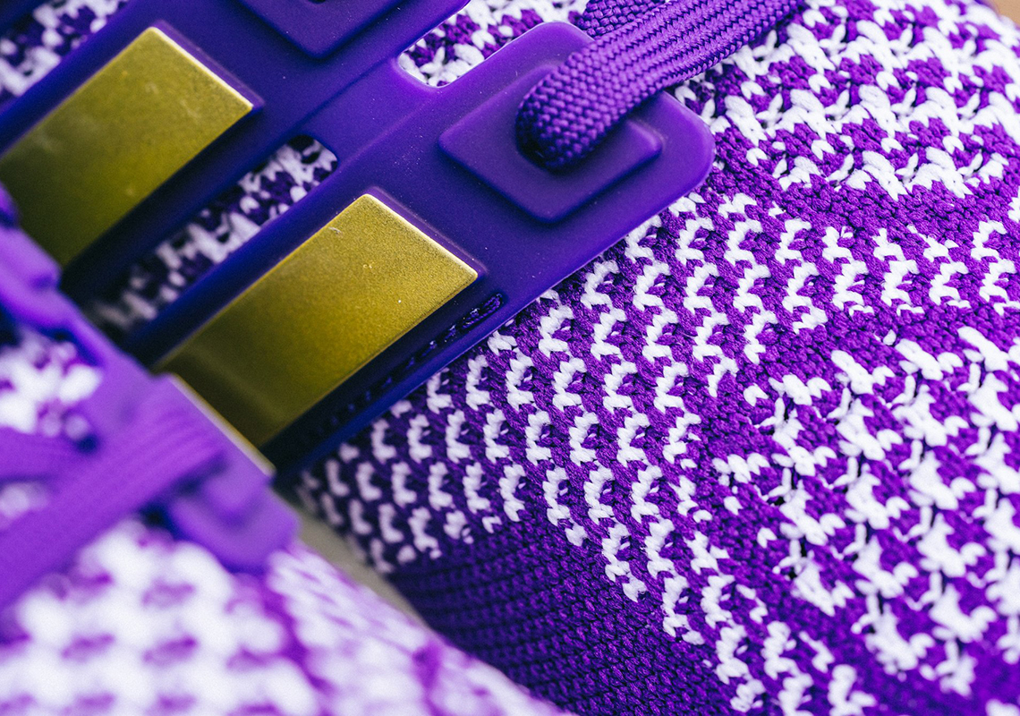 Adidas Ultra Boost 1 0 Washington Huskies 1