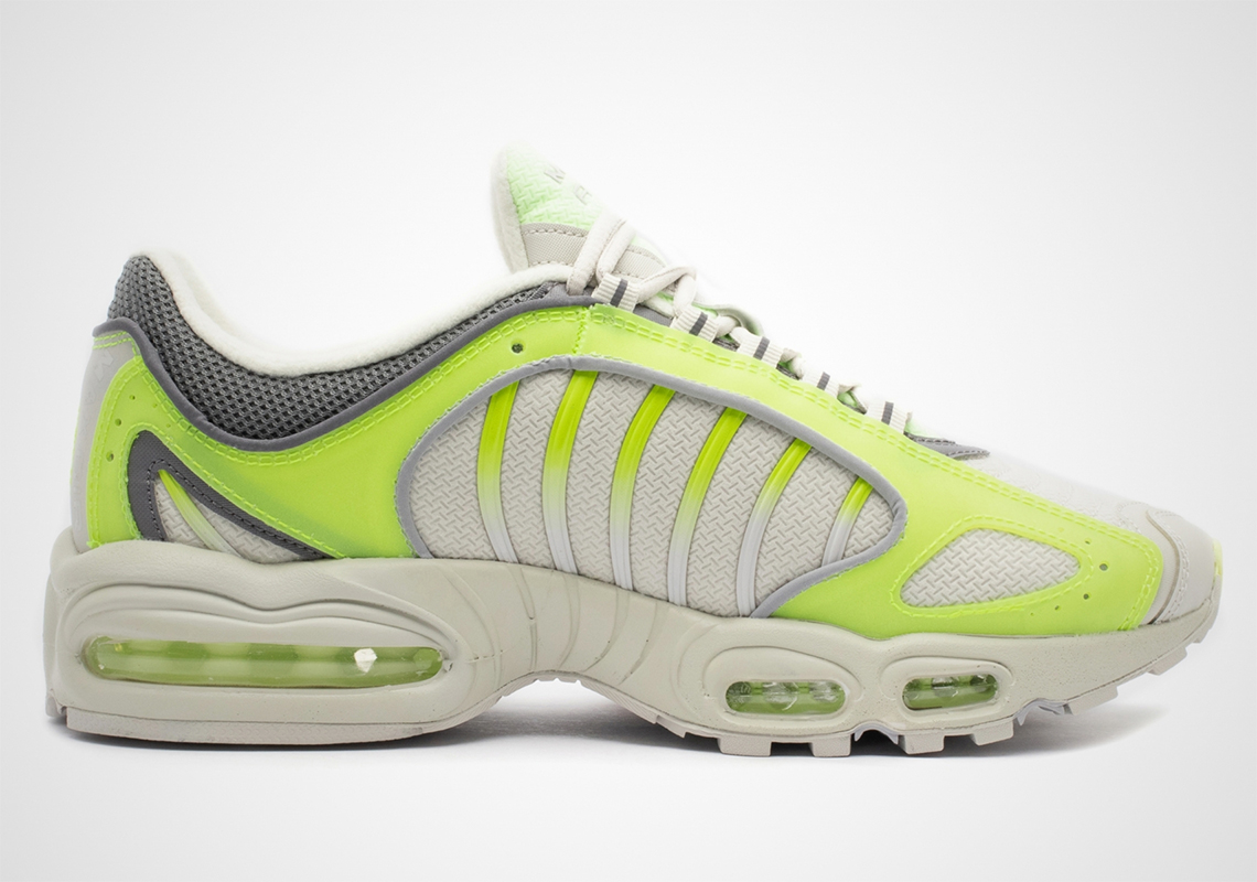 Nike Air Max Tailwind Iv Volt Cj0784 700 3