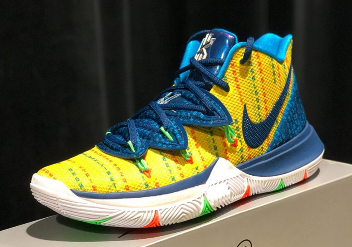 Nike Kyrie 5 Nike Academy 2019 Pe