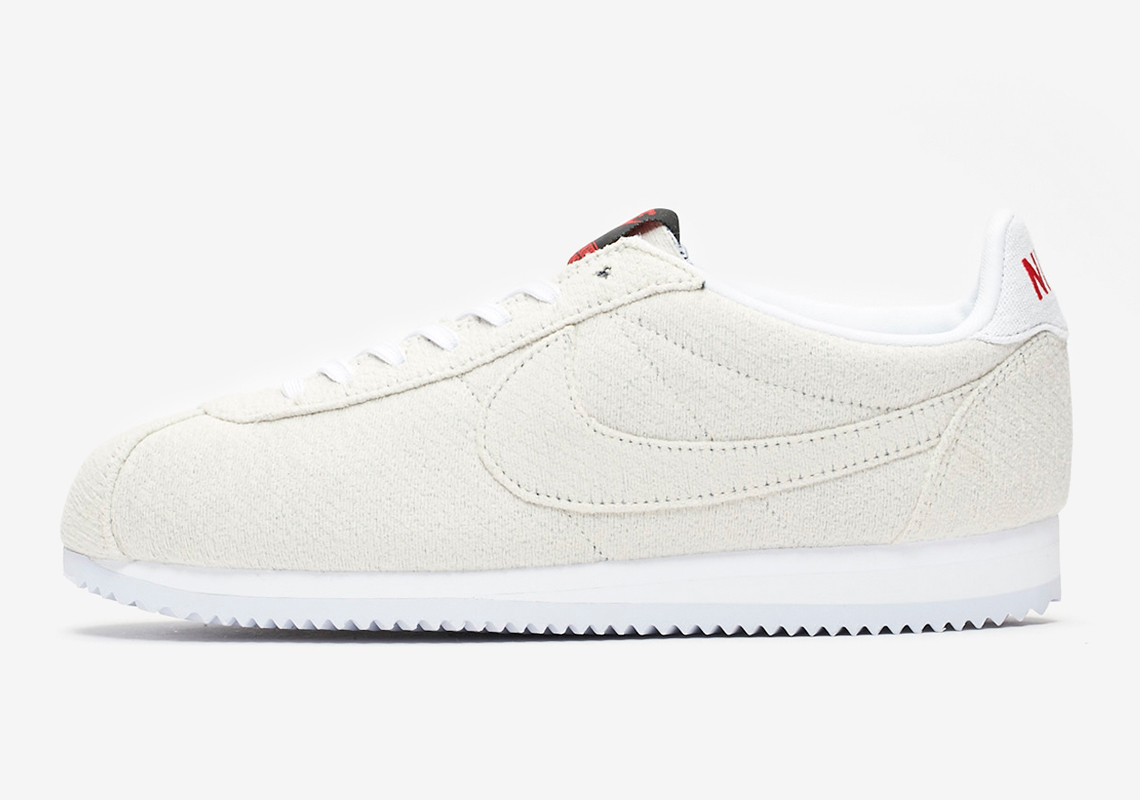 Stranger Things Nike Cortez Ud Cj6107 100 4